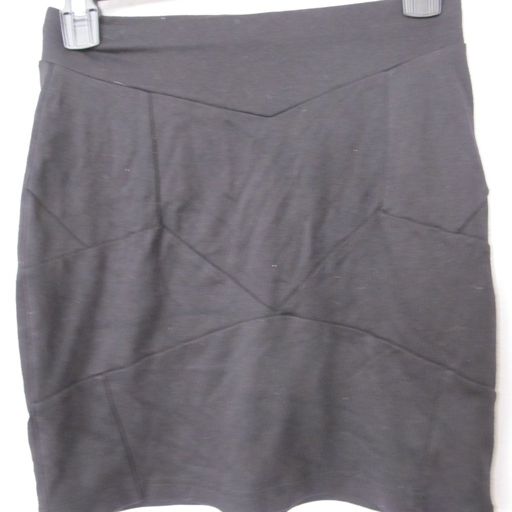 Divided by H&M Black Mini Skirt - Size 4